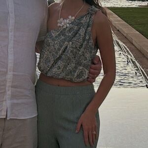 Abercrombie & Fitch One-Shoulder Paisley-Print Camisole - Sage